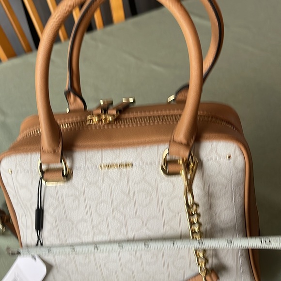 Calvin Klein Purse - Picture 13 of 15